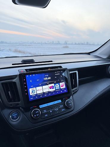 Toyota: Toyota RAV4: 2016 г., 2.5 л, Гибрид — 8