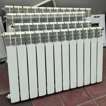 Radiatorlar: İşlənmiş Seksiyalı Radiator Alüminium, Ünvandan götürmə, Kredit yoxdur