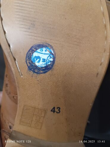 Ayaqqabılar: Rusiya fedarasiyasından alınıb .Qoyulan qiymət dəyərindən çox ucuzdur — 8