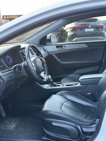 Hyundai: Hyundai Sonata: 2019 г., 2 л, Автомат, Газ — 10