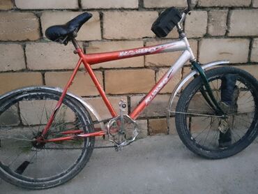 Şəhər velosipedləri: Şəhər velosipedi Rambo, 24", sürətlərin sayı: 1