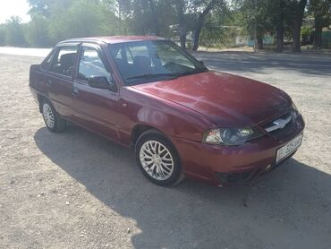 разбор тракторов: Daewoo Nexia: 2010 г., 1.6 л, Механика, Бензин, Седан