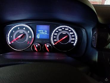 Другие автомобили: Samsung sm5 2019 Особенности и оснащение: - Кузов: 4‑дверный седан — 13