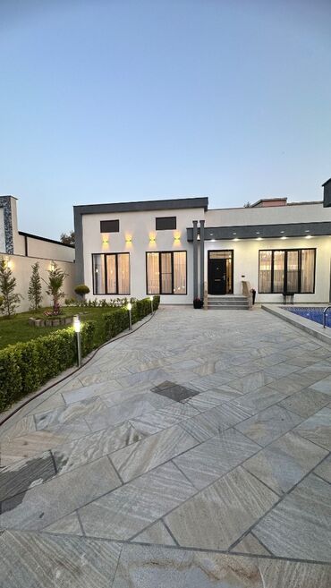 şirvanda həyət evləri: Şüvəlan qəs. 4 otaqlı, 150 kv. m, Yeni təmirli