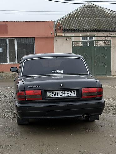 QAZ: QAZ 31105 Volga: 2.3 l | 2004 il Sedan — 4