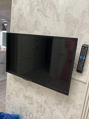 дисплей для машины: Телевизор LG с диагональю 32. Тонкие рамки, глянцевая панель — 2