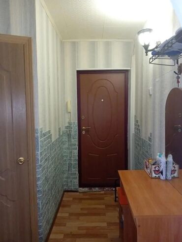 суточные квартиры в бишкеке район политех: 1 комната, Агентство недвижимости, Без подселения, С мебелью частично