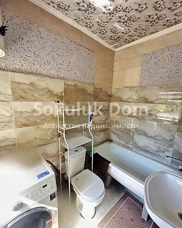 Продажа коттеджей и домов: 🏠Продается дом в с. Сокулук 🟡Комнаты: 3 🟡Участок: 33 соток — 11