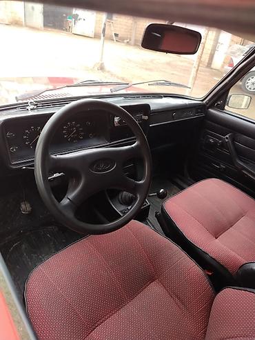 tofaş fara: LADA 2107, qırmızı rəng, sedan kuzov. - Mühərrik: benzinli, arxa — 5