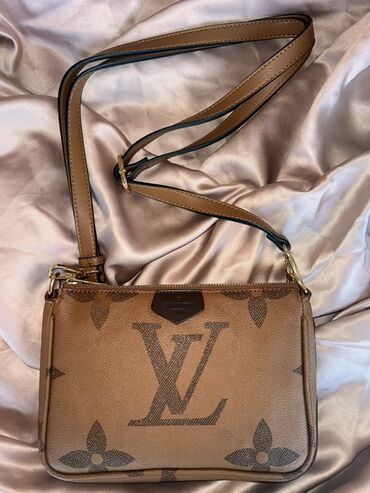 h: Shoulder bag, Handmade