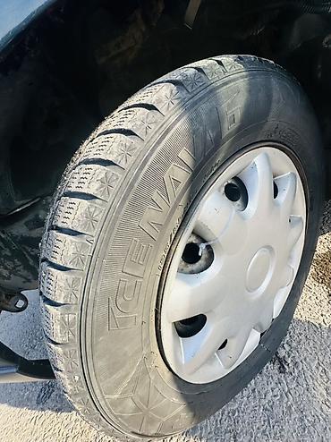 mazda 323 2003: Nissan Primera: 2001 г., 1.8 л, Механика, Бензин, Универсал — 9