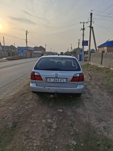 Nissan: Nissan Primera: 2000 г., 2 л, Механика, Бензин, Универсал