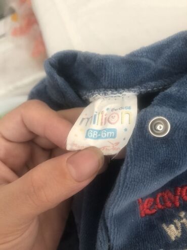 Dəstlər: Körpə geyim dəsti - 3 ədəd qalın, ayaqlı tulum: - Açıq mavi rəngdə — 53