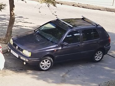 volkswagen polo 1998: Salam her nese mawinin motoru vurub qalan her wey yaxwi veziyyetdedi