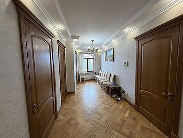 Долгосрочная аренда домов: 350 м², 6 комнат и более, Ала-Арча ТРЦ — 19