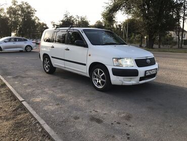 Toyota: Toyota Probox: 2002 г., 1.5 л, Автомат, Бензин, Универсал