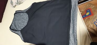 ženske majice waikiki: Sprtska majica odlicna bez ostecenaja l velicine