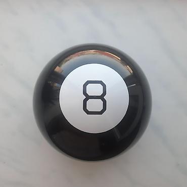 oyuncaq kamaz type 1: Magic 8 ball oyuncaq — 1
