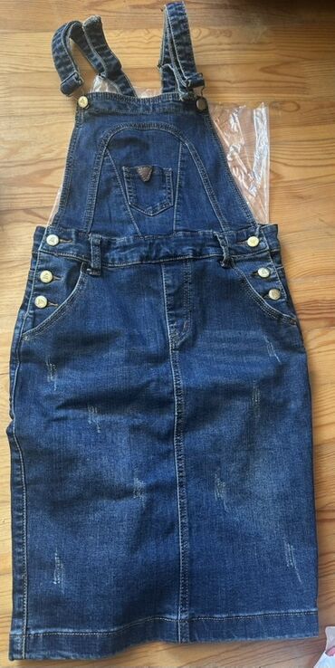 Tulumlar: Yenidir 25 azn alının 18 azn satıram 36.38.40 ölçüye uyğundur