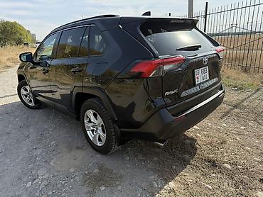 ланкрузер 200: Toyota RAV4: 2019 г., 2.5 л, Автомат, Бензин, Кроссовер — 3