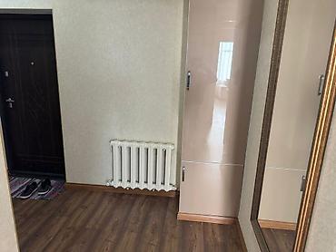 Долгосрочная аренда квартир: 3 комнаты, Риэлтор, Без подселения, С мебелью полностью — 10