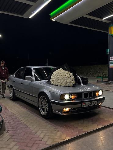 BMW: BMW 5 series: 1990 г., 2 л, Механика, Бензин, Седан — 2