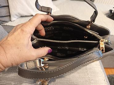 polovne mona torbe: Michael Kors torba – elegantna siva (metalizirana) tote/šoulder torba — 4
