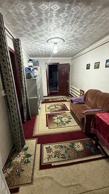 Продажа барачных домов: 🏡 Продается уютный дом в с. Кара-Джигач! Продается часть жилого дома — 10
