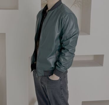 Куртки: Куртки - 𝐊𝐍𝐗 ——————— • Множество расцветок ✔️ • Все актуальные размеры — 3