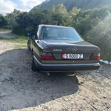 grandeur 2023: Mercedes-Benz W124: 1993 г., 2.2 л, Автомат, Бензин, Седан — 4