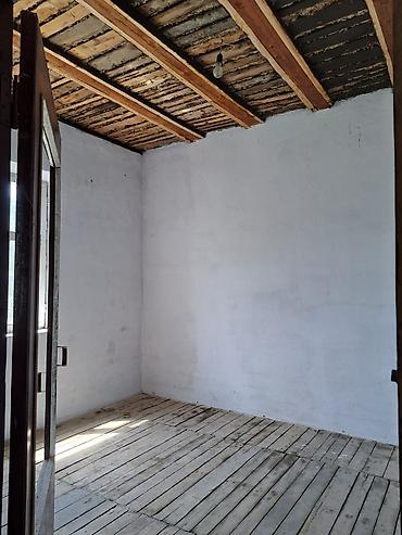 Продажа коттеджей и домов: Продаю недостроенный дом с.сарбан (с.джал) участок 12 соток, свет — 15