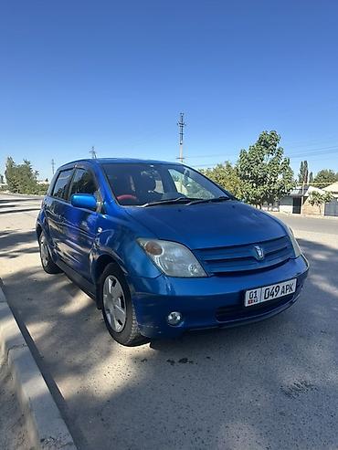 маш: Toyota Ist: 2003 г., 1.3 л, Автомат, Бензин, Хэтчбэк — 1