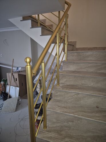 Darvazalar və aksesuarlar: Yeni Pilləkən məhəccəri, Alüminium, Pulsuz çatdırılma
