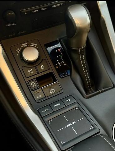 Lexus: Lexus NX: 2018 г., Вариатор, Гибрид — 10