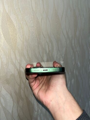 Apple iPhone: IPhone 13, 128 GB, Yaşıl, Simsiz şarj — 3