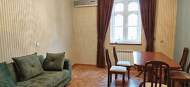 bayıl ev: Bakı, Bayıl, 3 otaqlı, Köhnə tikili, m. İçərişəhər, 84 kv. m — 1