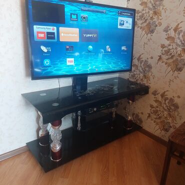 internet aparatı tv: Б/у Телевизор Samsung LCD 48" HD (1366x768), Самовывоз