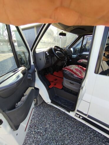 Ford: Ford Transit: 2004 г., 2 л, Механика, Дизель, Минивэн — 3