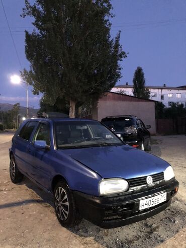 машина жонундо маалымат кыргызча: Volkswagen Golf: 1996 г., 1.8 л, Механика, Бензин, Хэтчбэк