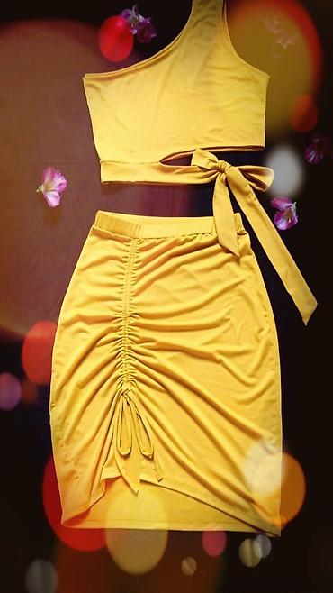 Kompleti: Bluze,kompleti,tremerke,duksevi,majice,crop topovi,zvonarice,haljine u — 23