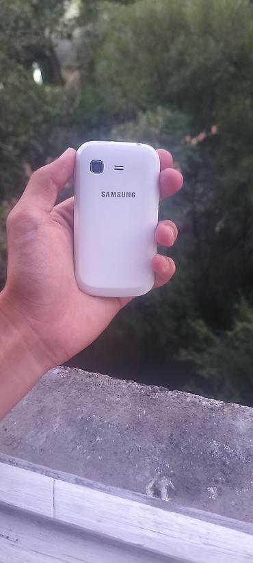 nokia e52: Samsung GT-S5230, Б/у, < 2 ГБ, цвет - Белый, 1 SIM — 2