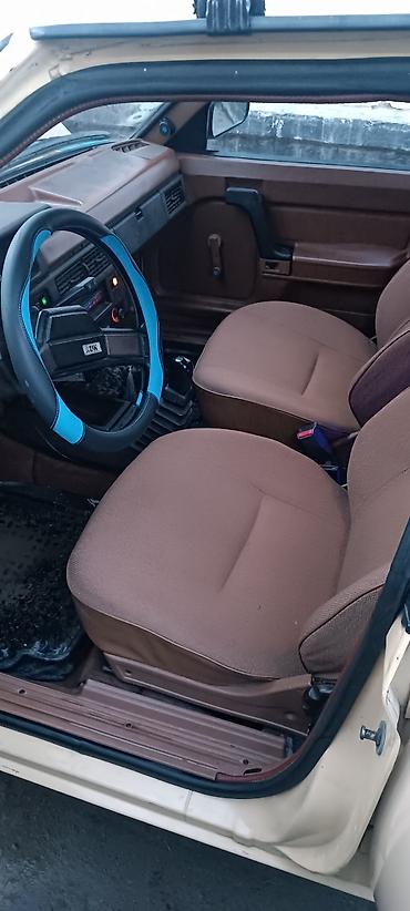 Москвич: Москвич 2141: 2000 г. — 1