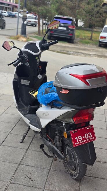 Velosiped ehtiyyat hissələri: Elektrik skuter – VOTA VS1 Xüsusiyyətlər: - Elektrik mühərrikli şəhər
