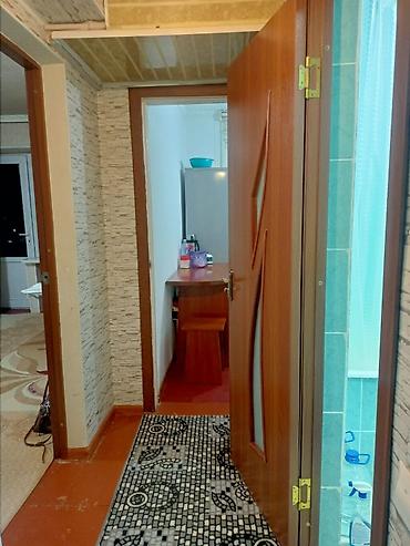 225 квартал: 2 комнаты, 42 м², 104 серия, 4 этаж, Косметический ремонт — 5