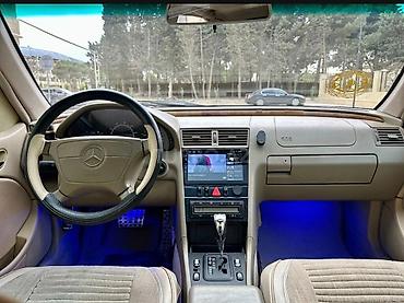 islenmis avtomobiller: Mercedes-Benz C 230: 2.3 l | 1998 il Sedan — 8