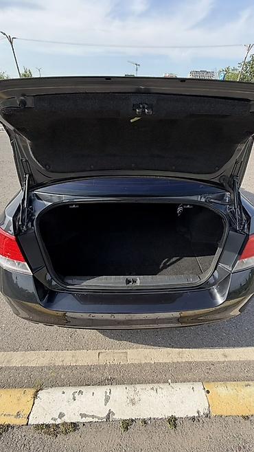 audi 4: Subaru Legacy: 2011 г., Седан — 9