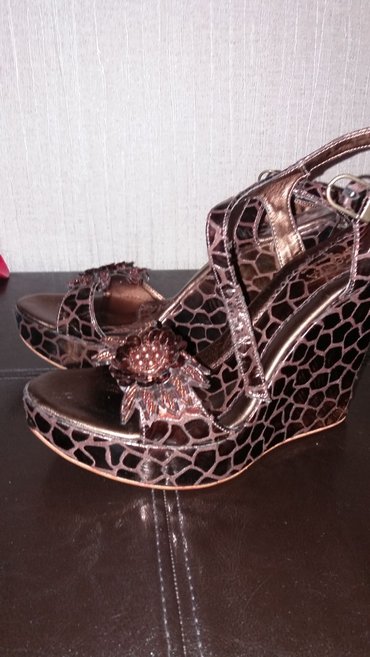 обувь из италии: Туфли 36, цвет - Коричневый