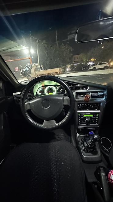 подлокотник нексия 1: Daewoo Nexia: 2012 г., 1.6 л, Седан — 5