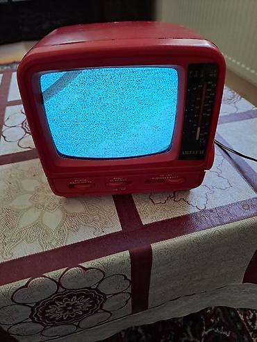 TV və video: Televizor 60 manat tom ve batareya ile isleyir — 2