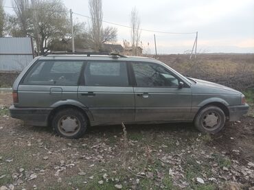 Volkswagen: Volkswagen Passat Variant: 1989 г., 1.8 л, Механика, Бензин, Универсал